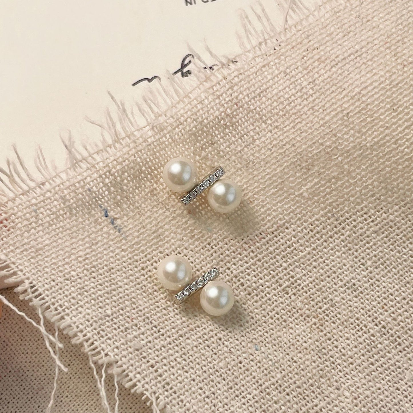 Glimmer Axis Earrings