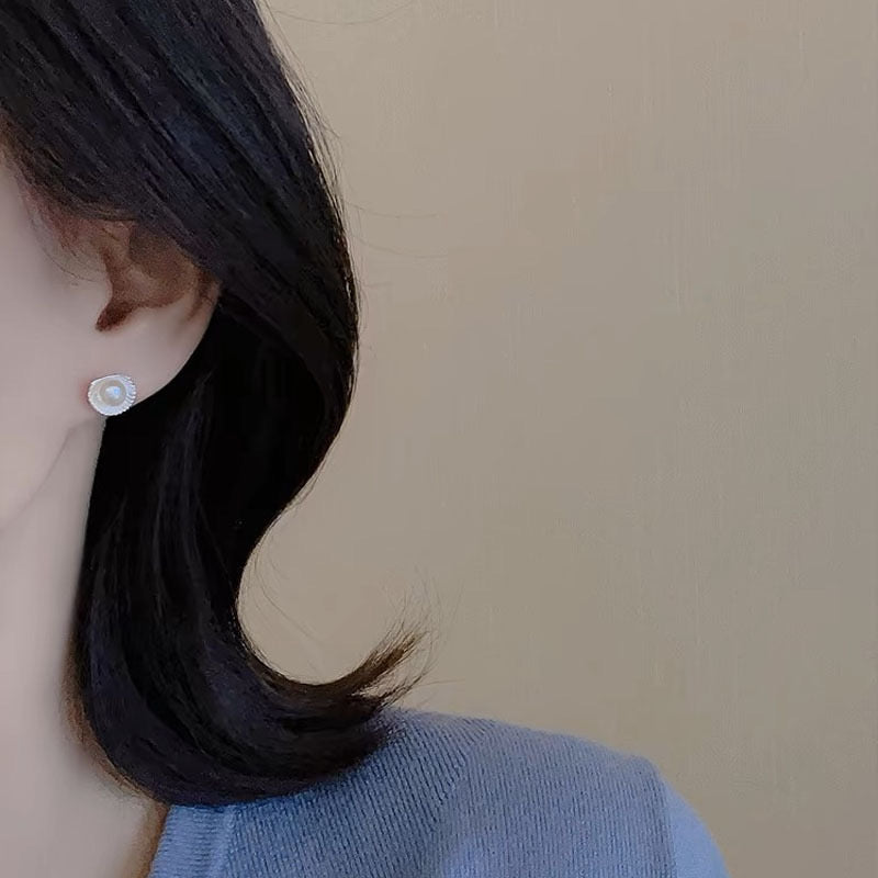 Seashell Glow Earrings